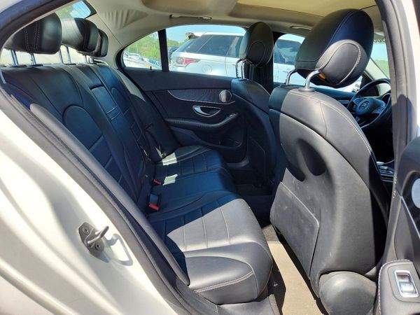 2016 MERCEDES-BENZ C C300-4M