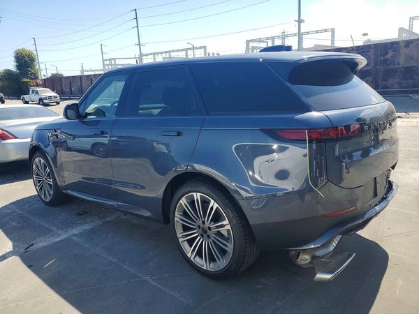 2026 LAND ROVER RANGE ROVER SPORT