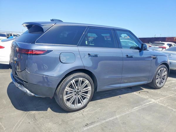 2026 LAND ROVER RANGE ROVER SPORT