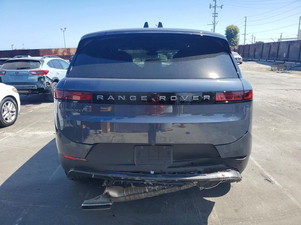 2026 LAND ROVER RANGE ROVER SPORT
