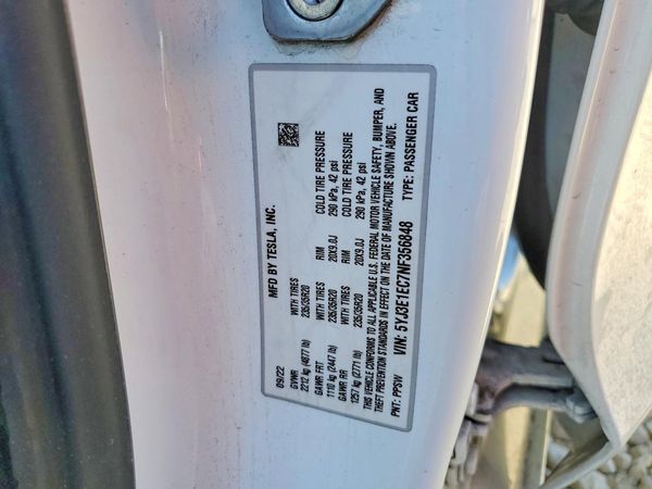 2022 TESLA MODEL 3