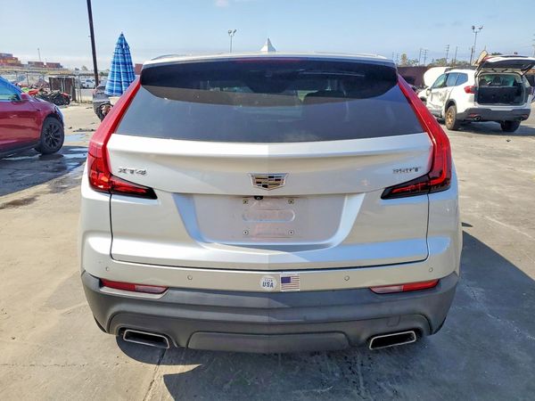 2021 CADILLAC XT4 Luxury