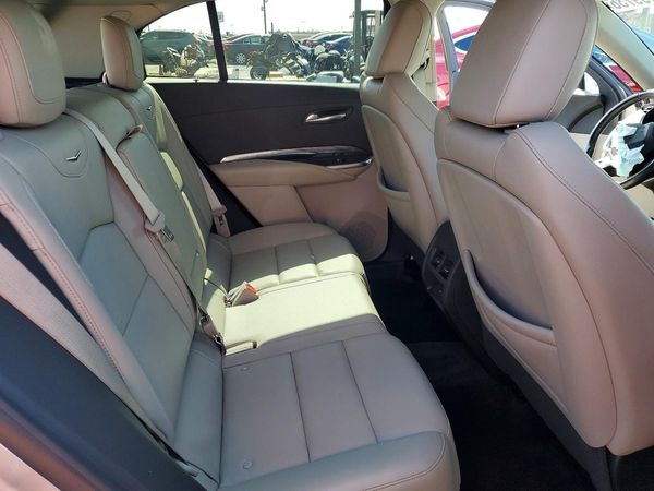 2021 CADILLAC XT4 Luxury