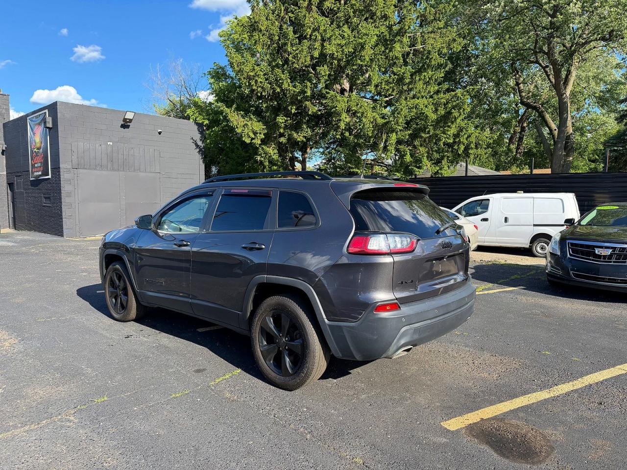 2019 JEEP CHEROKEE LATITUDE PLUS 4X4