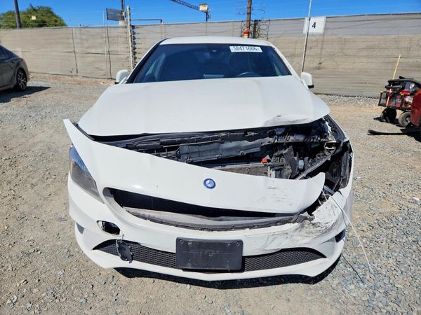2016 MERCEDES-BENZ CLA