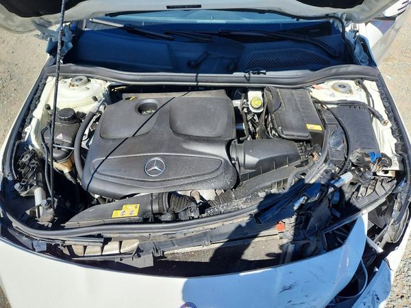 2016 MERCEDES-BENZ CLA