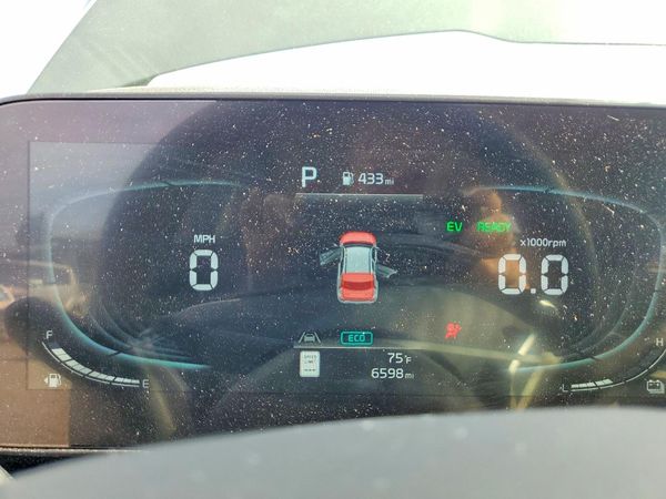 2024 KIA NIRO EX