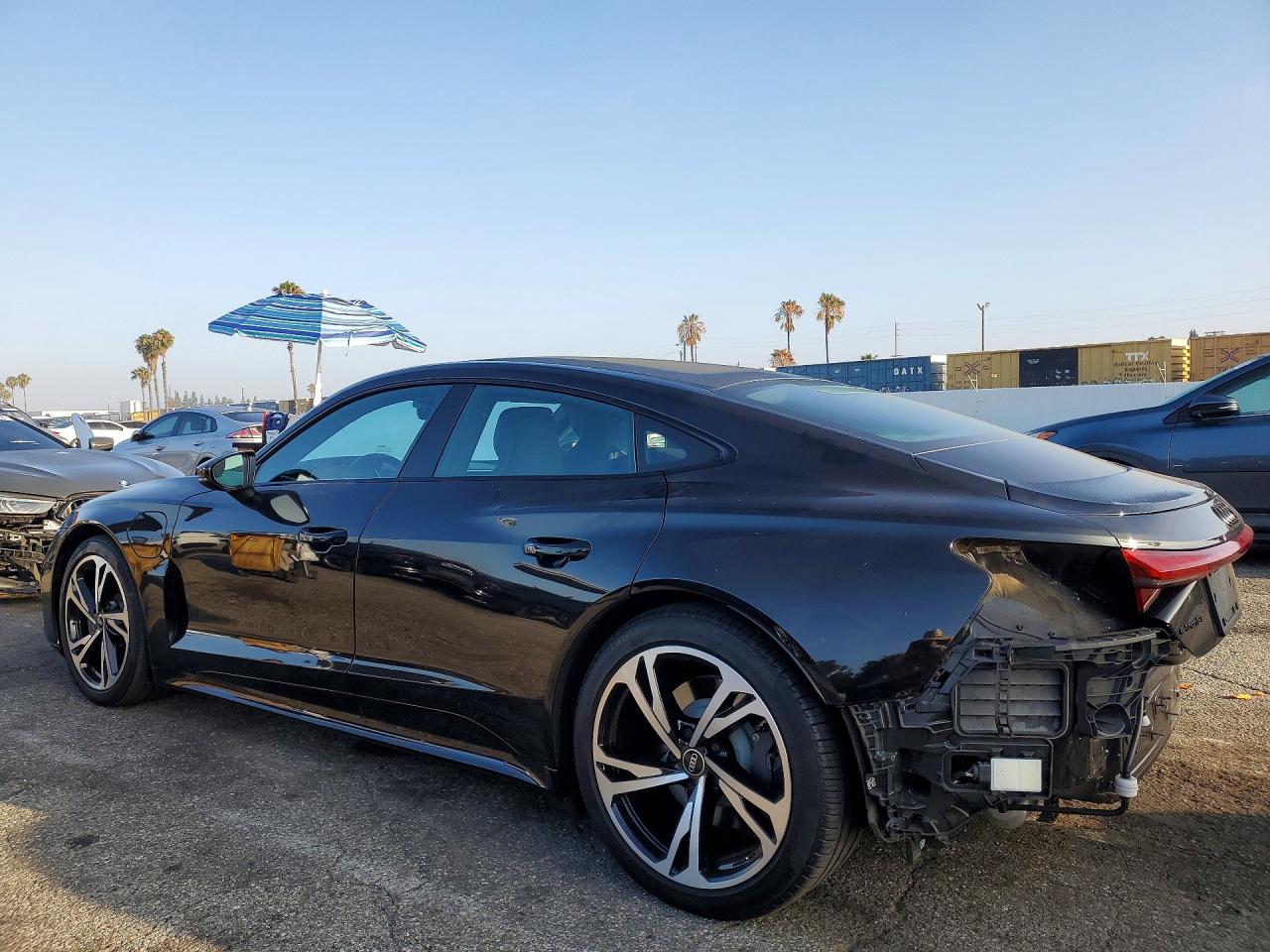2024 AUDI E-TRON GT quattro Premium Plus