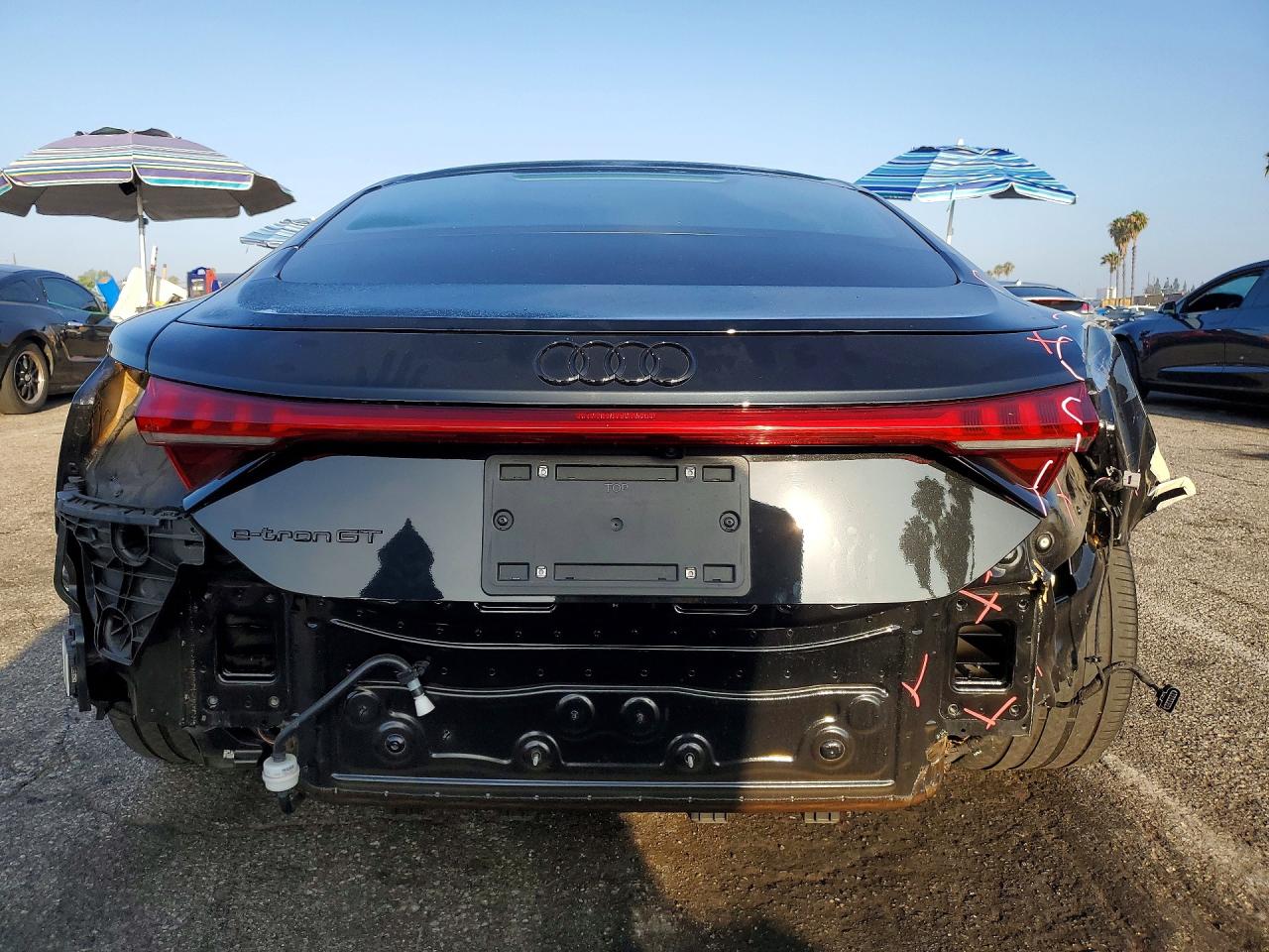 2024 AUDI E-TRON GT quattro Premium Plus