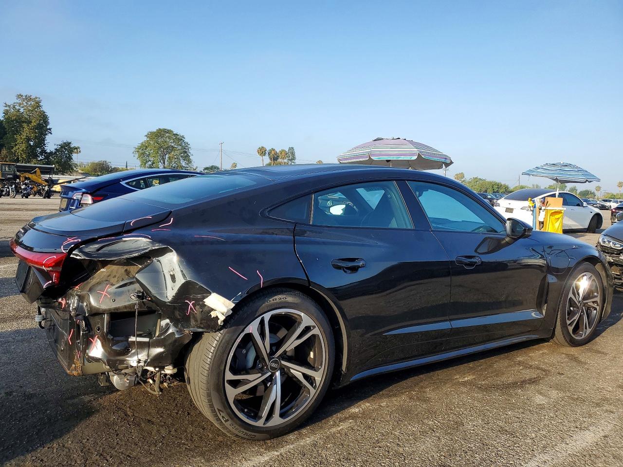2024 AUDI E-TRON GT quattro Premium Plus