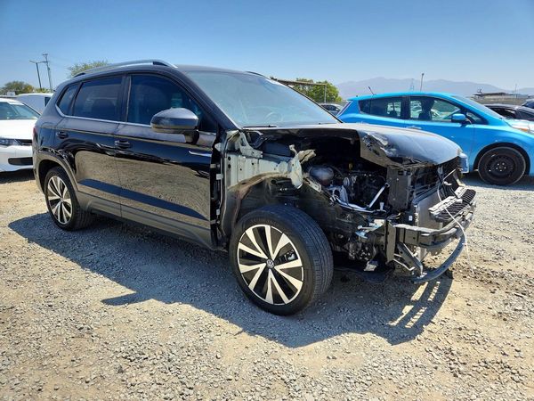2024 VOLKSWAGEN TAOS SE