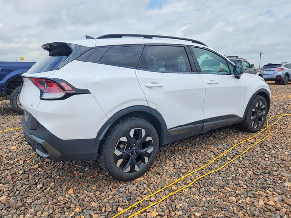 2024 KIA SPORTAGE X-LINE
