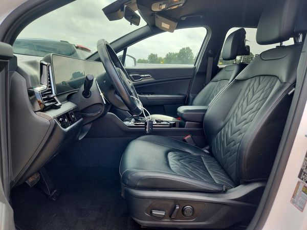 2024 KIA SPORTAGE X-LINE