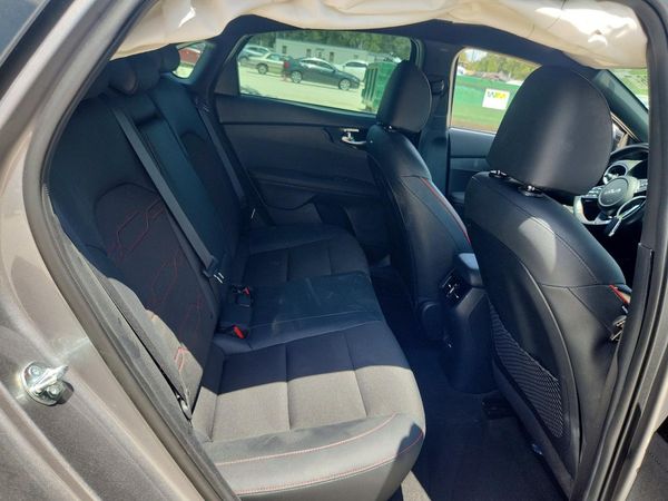 2024 KIA FORTE GT
