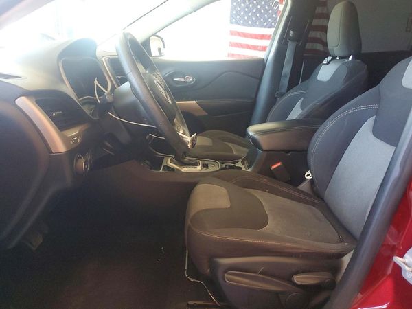 2018 JEEP CHEROKEE LATITUDE FWD