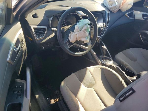2012 HYUNDAI VELOSTER