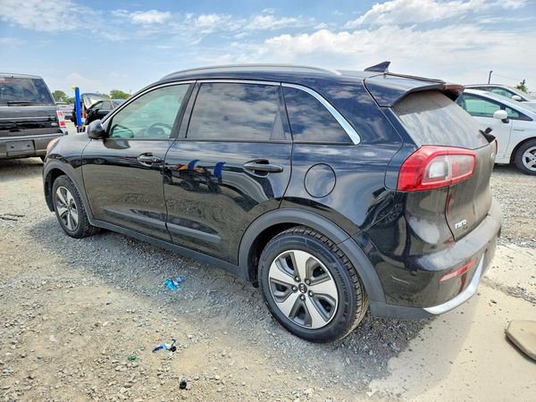 2017 KIA NIRO