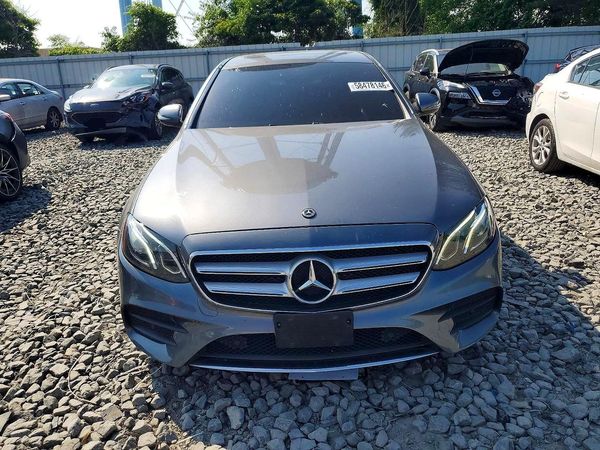 2017 MERCEDES-BENZ E E300-4M