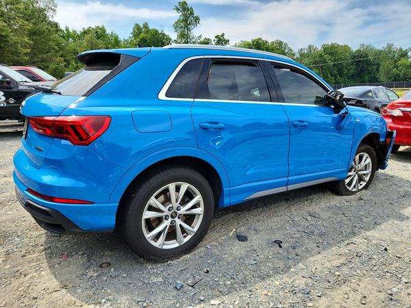 2023 AUDI Q3