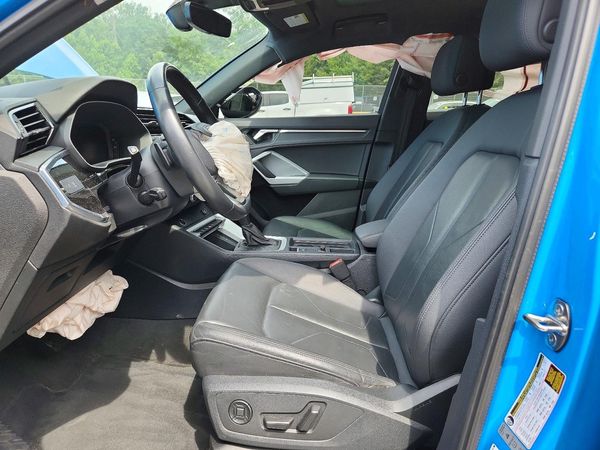 2023 AUDI Q3
