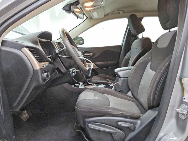 2017 JEEP CHEROKEE Sport