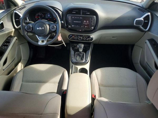 2022 KIA SOUL