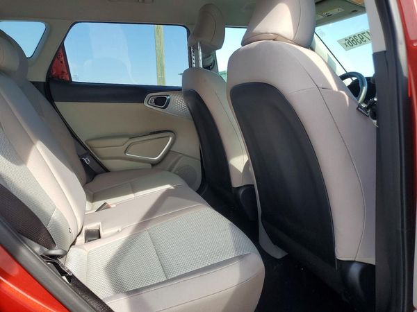 2022 KIA SOUL
