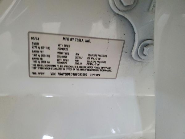 2024 TESLA MODEL Y