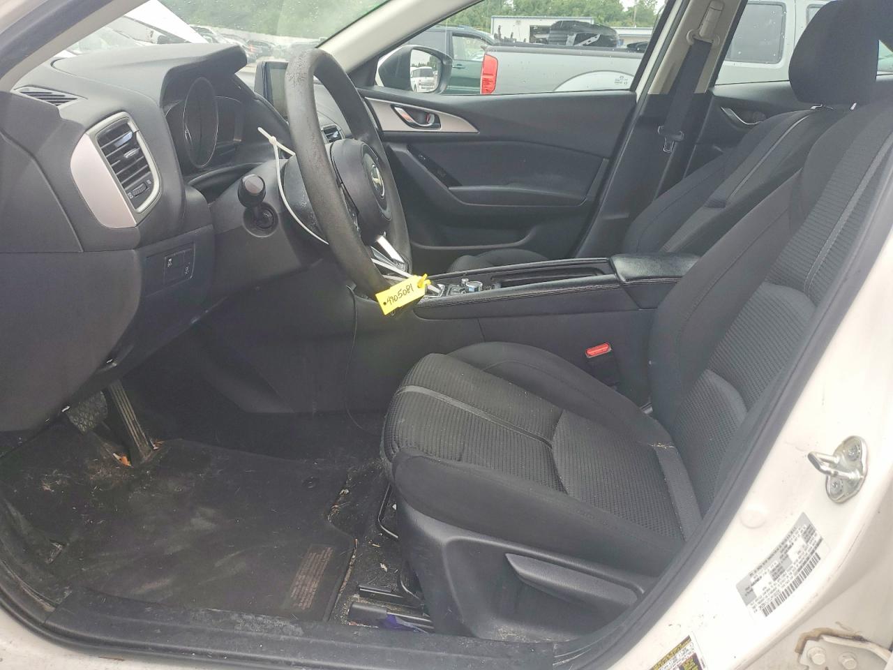 2018 MAZDA 3 Sport