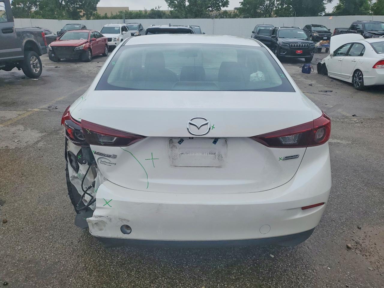 2018 MAZDA 3 Sport