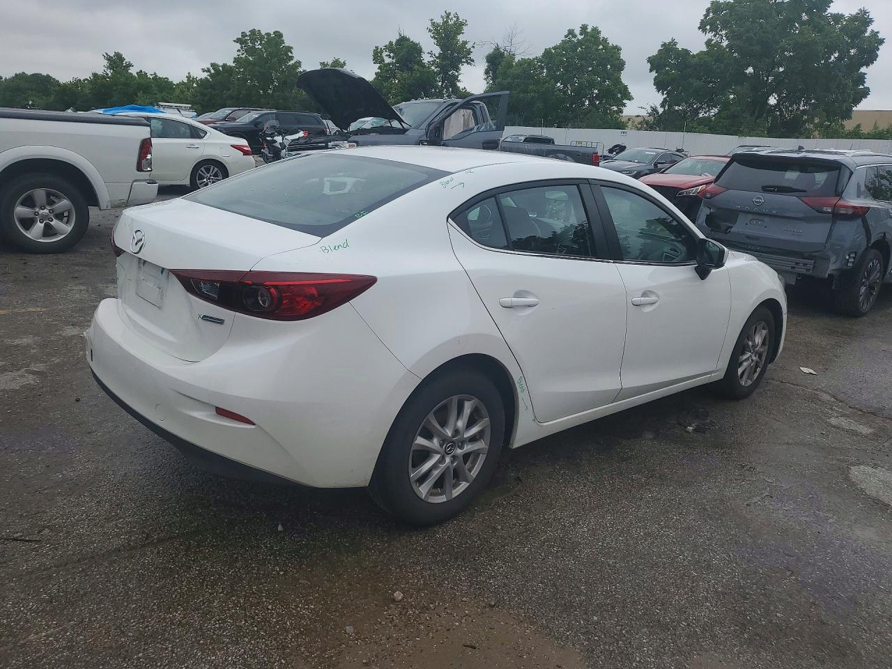 2018 MAZDA 3 Sport