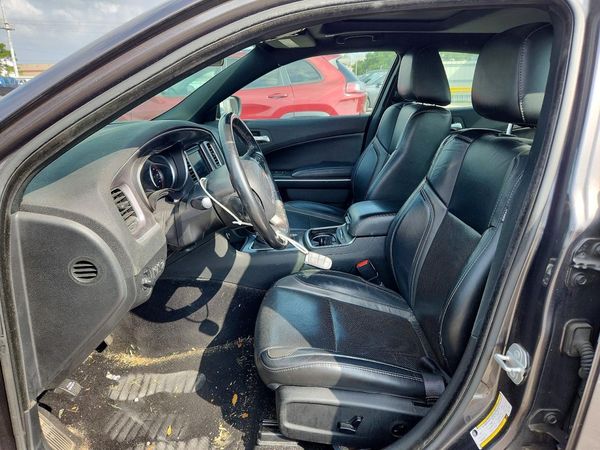 2019 DODGE CHARGER SXT — DENT
