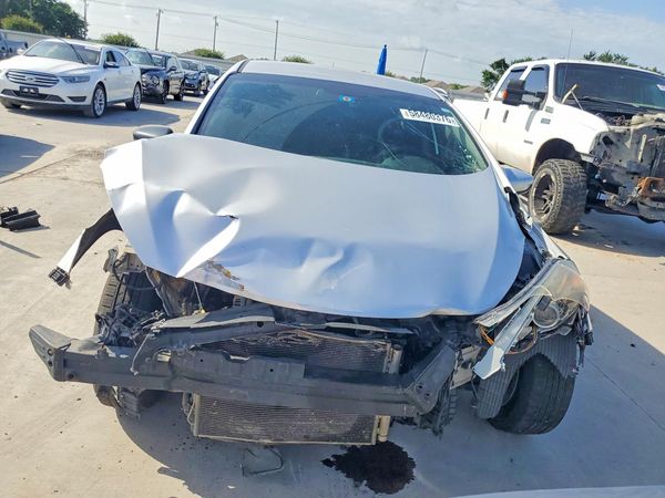 2016 KIA FORTE GL (Middle-Low Grade)