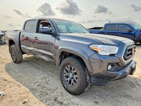2023 TOYOTA TACOMA SR5 — Passenger 3/4