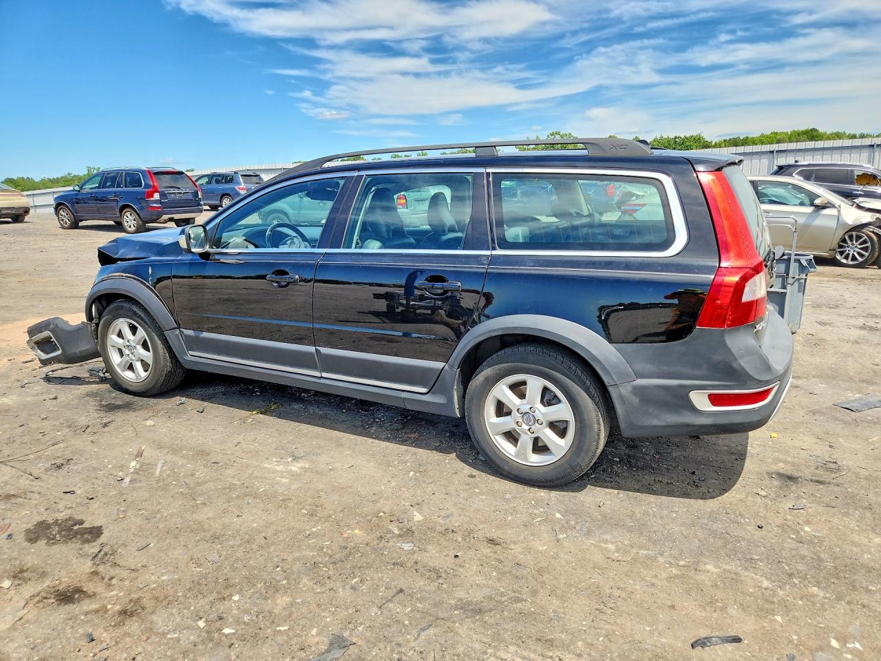 2010 VOLVO XC70