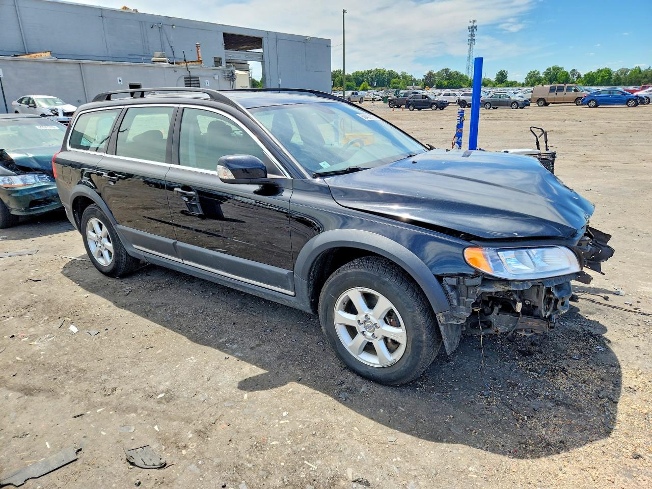 2010 VOLVO XC70