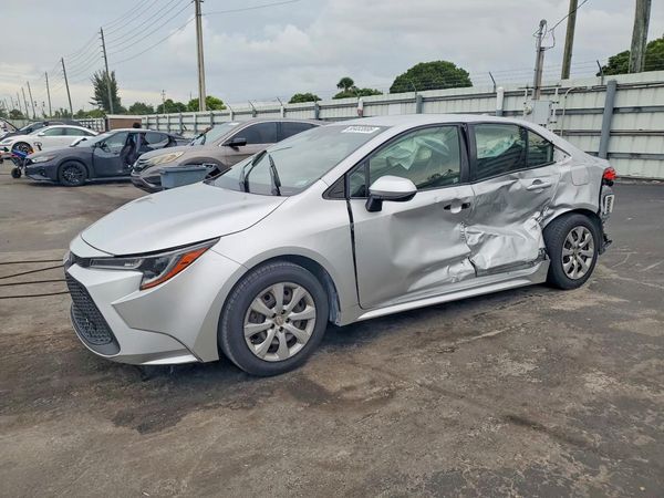 2021 TOYOTA COROLLA