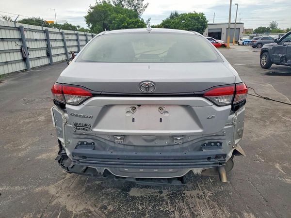 2021 TOYOTA COROLLA