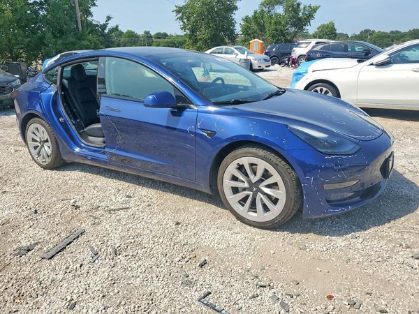 2022 TESLA MODEL 3