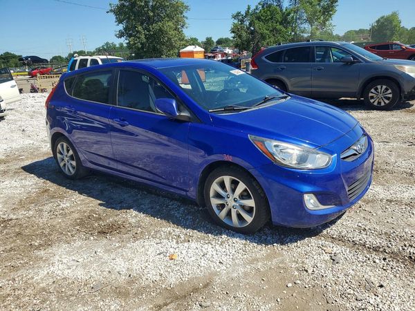 2013 HYUNDAI ACCENT