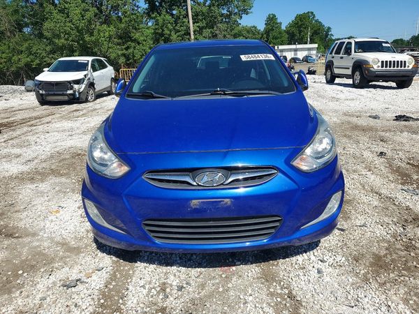 2013 HYUNDAI ACCENT