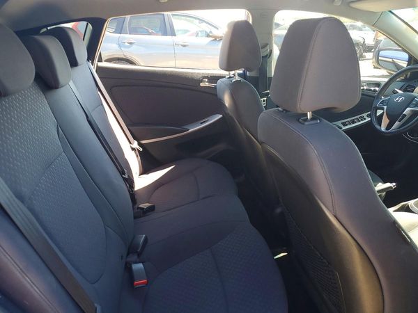 2013 HYUNDAI ACCENT