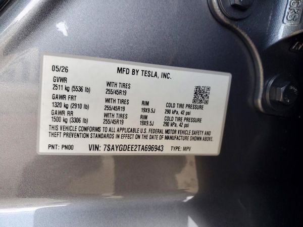 2026 TESLA MODEL Y