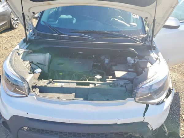 2019 KIA SOUL Base