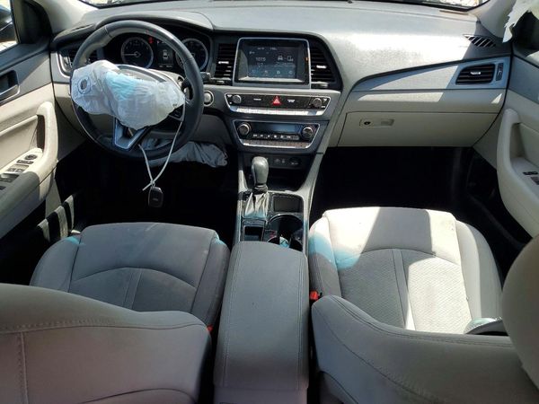 2019 HYUNDAI SONATA