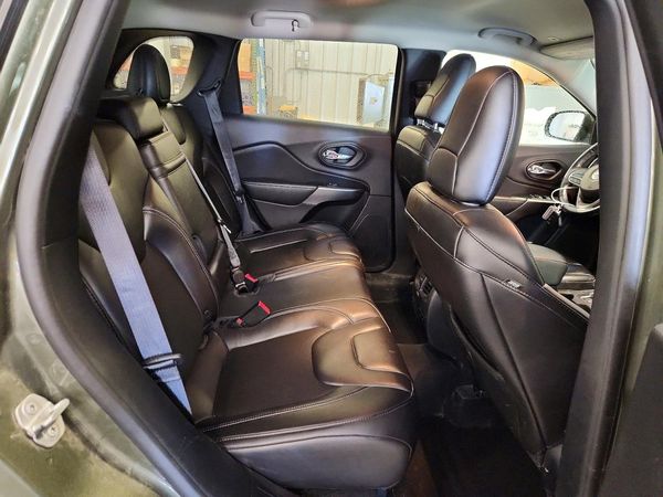 2019 JEEP CHEROKEE LATITUDE PLUS 4X4