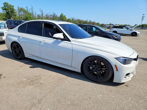 2015 BMW 328 xDrive SA