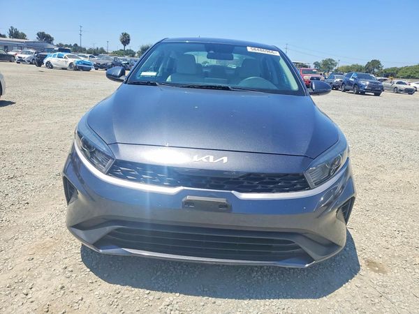 2022 KIA FORTE FE, LXS