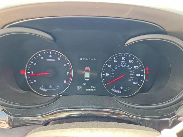 2016 KIA K900