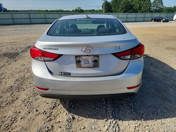 2016 HYUNDAI ELANTRA